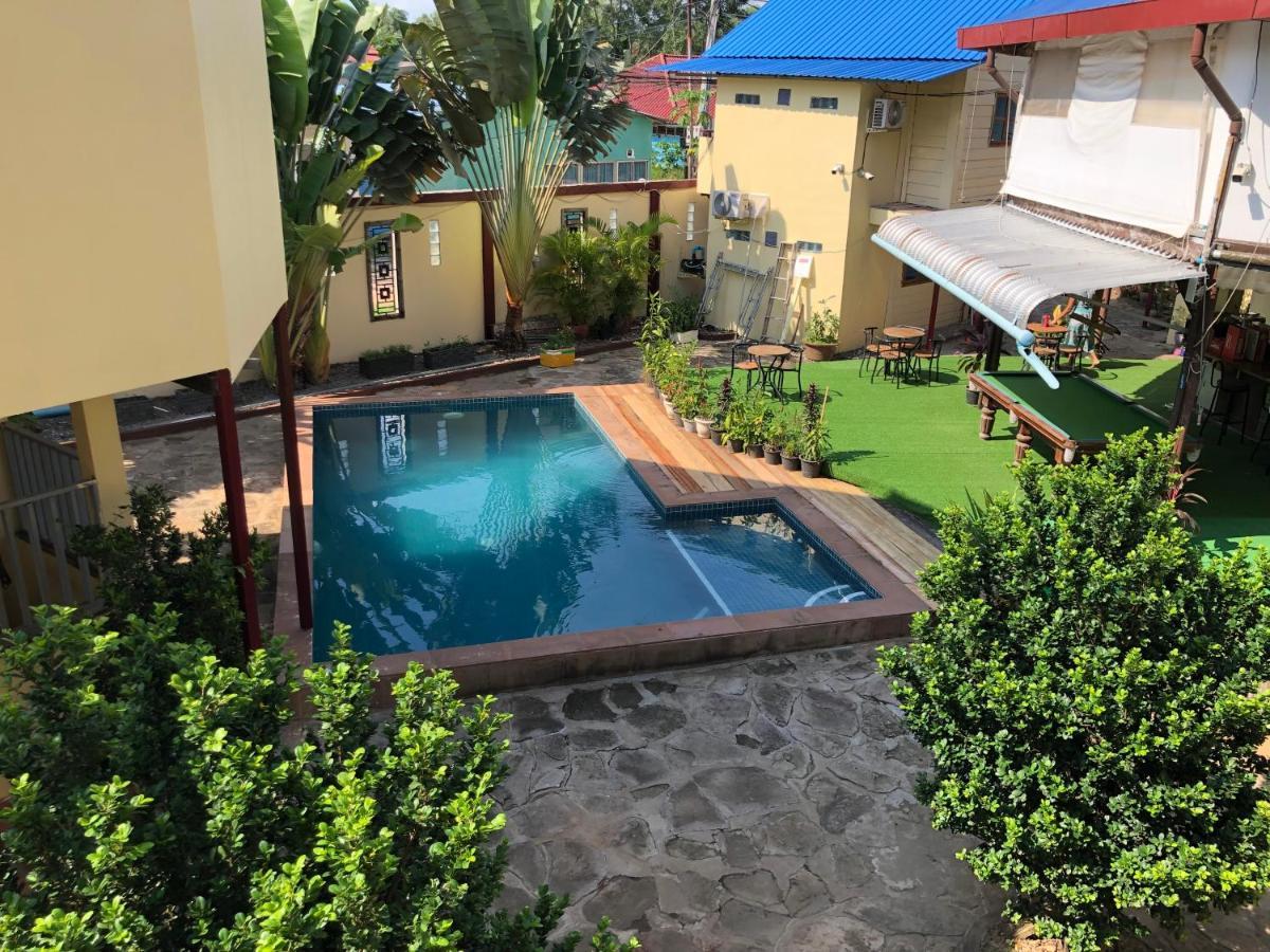 Sofinny Motel 2 Сиханоуквил Екстериор снимка