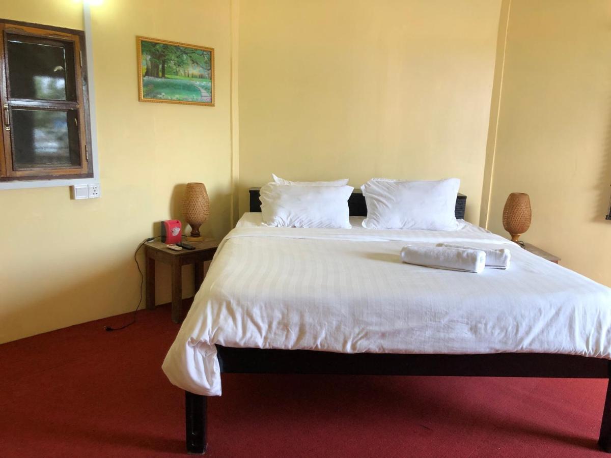 Sofinny Motel 2 Сиханоуквил Екстериор снимка